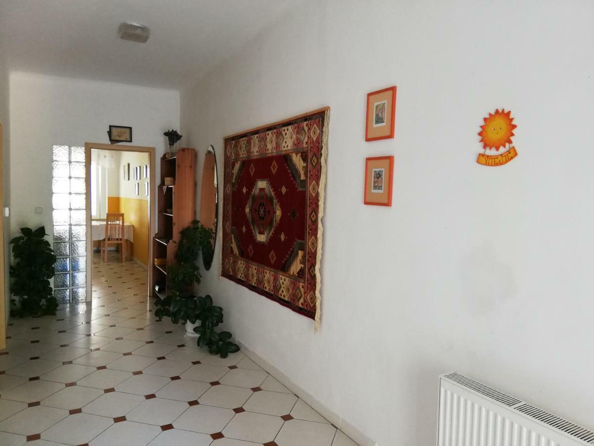 Pension U Kostela Cesky Brod Esterno foto